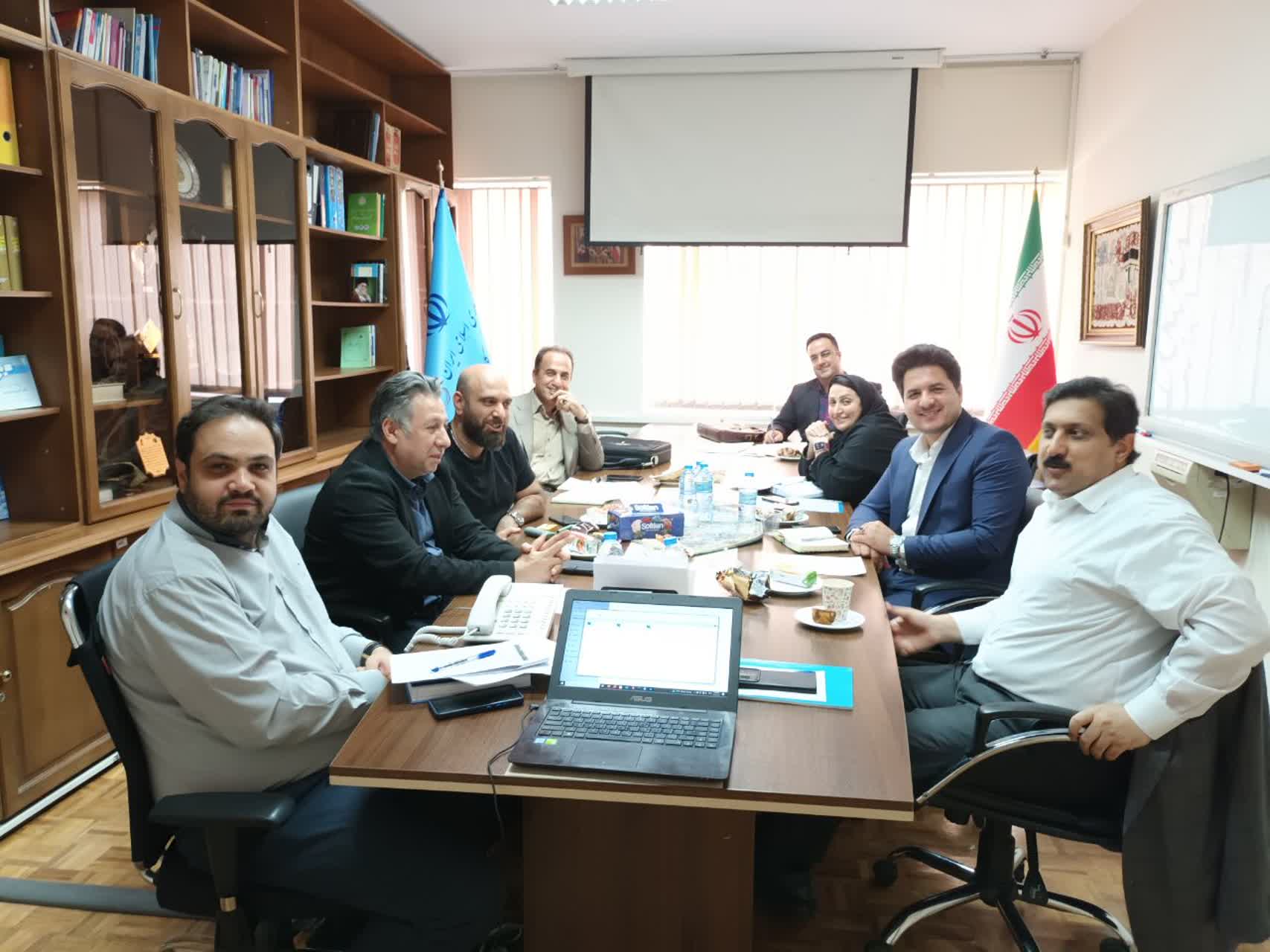 هجدهمین جلسه هیئت مدیره کانون ملی کارآفرینان برتر رسمی کشور